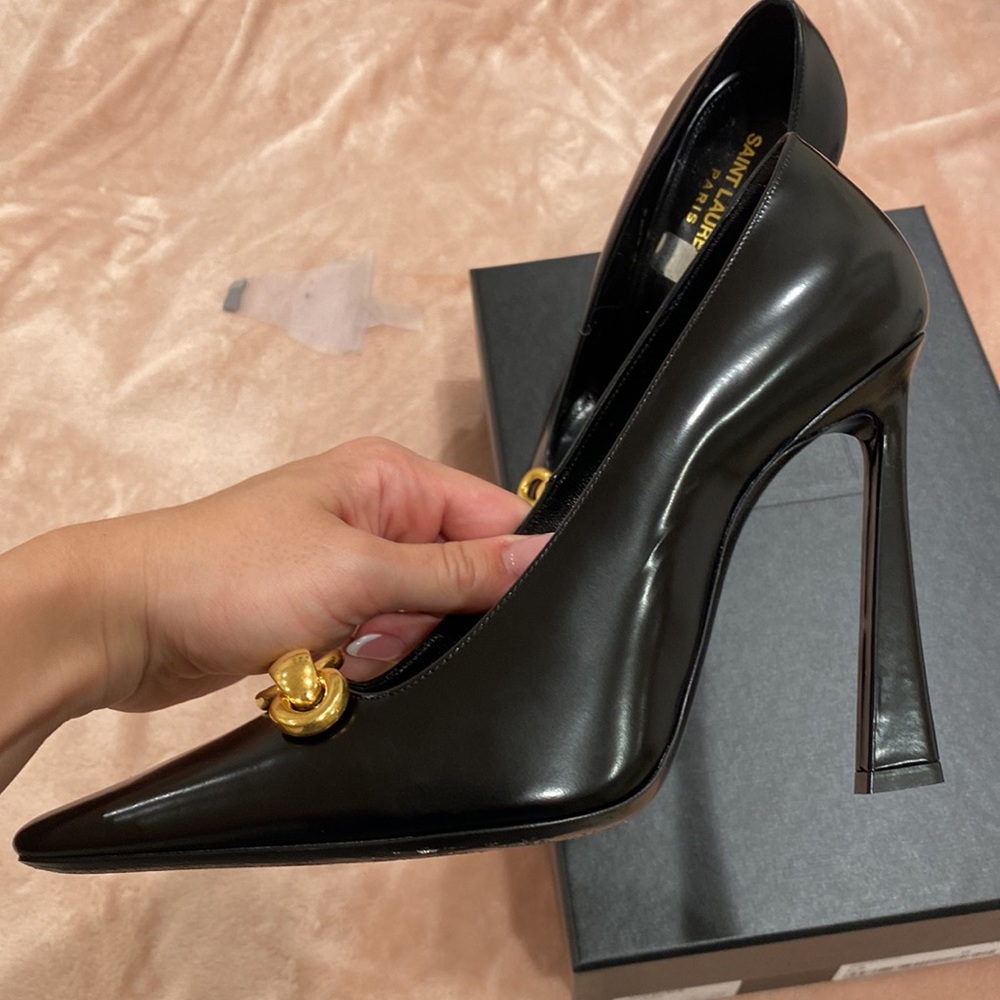 Saint Laurent Blade Embellished Pumps - Picture 2 of 6